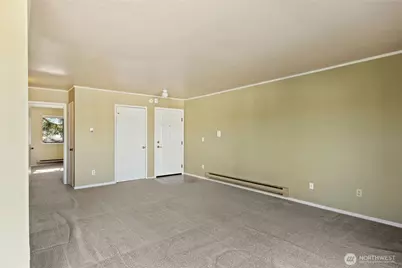 1588 Naval Avenue #10, Bremerton, WA 98312 - Photo 7