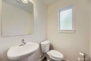 15720 Meadow Rd, Lynnwood, WA 98087 - Photo 23