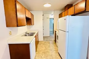 5631 Hwy Pl, Everett, WA 98203 - Photo 5