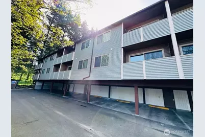 5631 Highway Place #8/14, Everett, WA 98203 - Photo 11