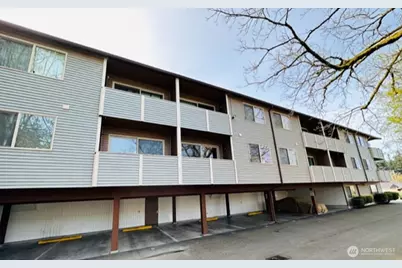 5631 Highway Place #8/14, Everett, WA 98203 - Photo 1