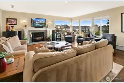 1500 Magnolia Way W, Seattle, WA 98199 - Photo 7