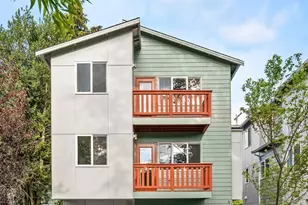 6423 Ellis Ave S, Seattle, WA 98108 - Photo 27