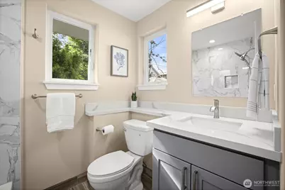 6423 Ellis Avenue S, Seattle, WA 98108 - Photo 7