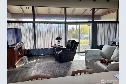 940 SE 12th Street, College Place, WA 99324 - Photo 3