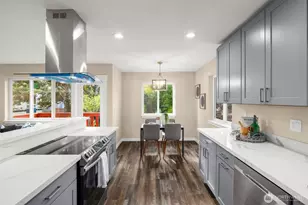 6423 Ellis Ave S, Seattle, WA 98108 - Photo 11