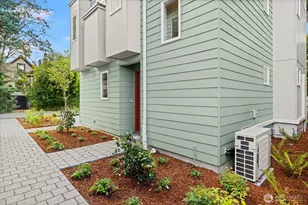 6423 Ellis Ave S, Seattle, WA 98108 - Photo 3