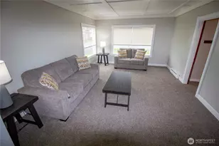 412 5th St, Hoquiam, WA 98550 - Photo 5