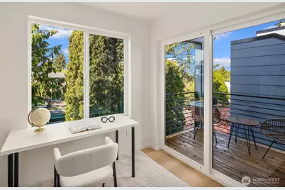 8513 19th Avenue NW #B, Seattle, WA 98117 - Photo 13