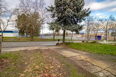 4435 S 144th St, Tukwila, WA 98168 - Photo 5