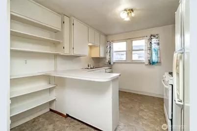 4435 S 144th St, Tukwila, WA 98168 - Photo 17