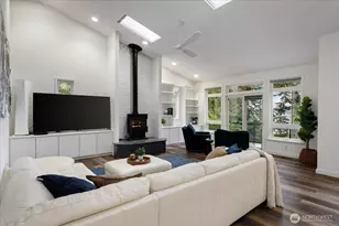 209 Sara Vista Rd, Coupeville, WA 98239 - Photo 3