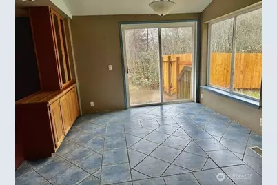 210 Pilgrim Road, Castle Rock, WA 98611 - Photo 3