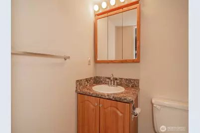 14527 NE 40th Street #G204, Bellevue, WA 98007 - Photo 11