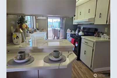 1402 22nd Street NE #243, Auburn, WA 98002 - Photo 5