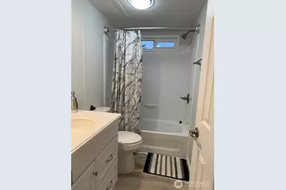 10302 Lakeview Avenue SW #21, Lakewood, WA 98499 - Photo 9