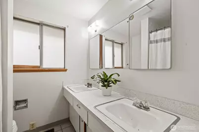 1715 N 24th Avenue, Pasco, WA 99301 - Photo 17