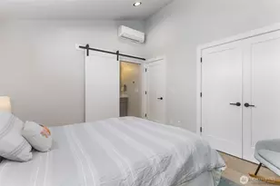 10713 2nd Ave NW, Seattle, WA 98177 - Photo 17