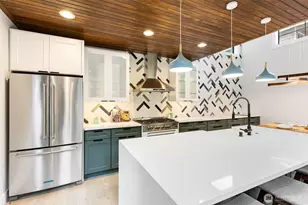 10719 2nd Ave NW, Seattle, WA 98177 - Photo 9