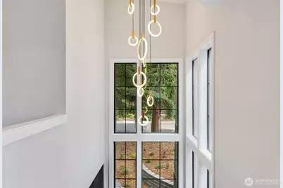 10719 2nd Avenue NW, Seattle, WA 98177 - Photo 21