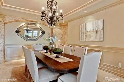 9625 NE 28th Street, Clyde Hill, WA 98004 - Photo 11