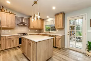 22105 61st St E, Lake Tapps, WA 98391 - Photo 15