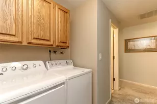 22105 61st St E, Lake Tapps, WA 98391 - Photo 27