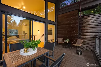 522 Madrona Way NE #4, Bainbridge Island, WA 98110 - Photo 5