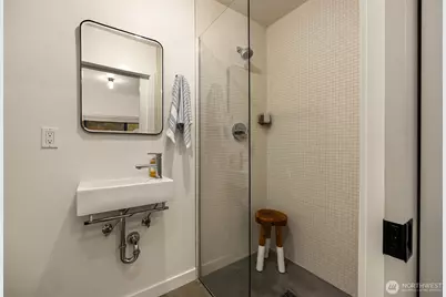 522 Madrona Way NE #4, Bainbridge Island, WA 98110 - Photo 25