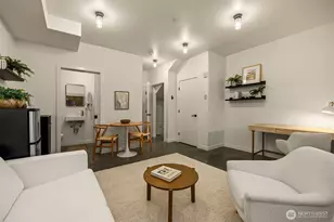 522 Madrona Way NE, Bainbridge Island, WA 98110 - Photo 23