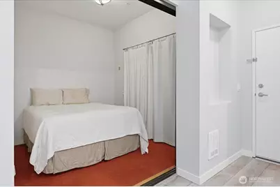 375 Kirkland Avenue #108, Kirkland, WA 98033 - Photo 7