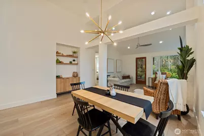 4131 243rd Lane SE #18, Sammamish, WA 98029 - Photo 15