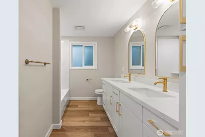 5208 66th Avenue W, University Place, WA 98467 - Photo 17