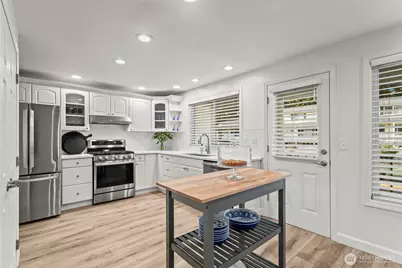 32525 1st Place S #165, Federal Way, WA 98003 - Photo 13