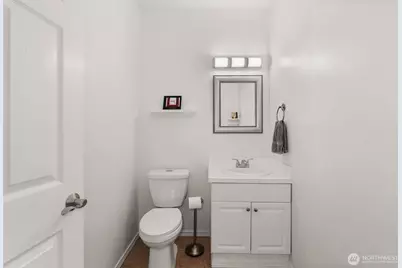 9115 Vancouver Drive NE, Lacey, WA 98516 - Photo 15