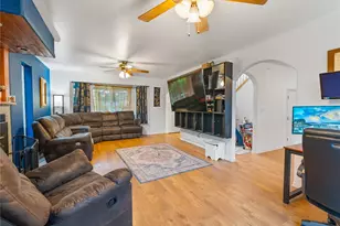 3517 Appian Way, Oak Harbor, WA 98277 - Photo 5