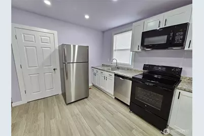 719 S Sprague Avenue, Tacoma, WA 98405 - Photo 7