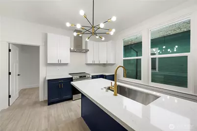 907 S Ainsworth Ave, Tacoma, WA 98405 - Photo 13