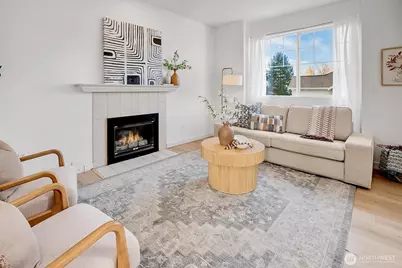 2300 Benson Road S #B7, Renton, WA 98055 - Photo 3