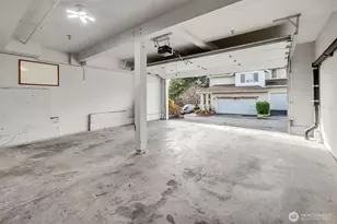 2300 Benson Road S, Renton, WA 98055 - Photo 33