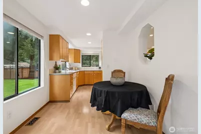 19714 41st Avenue NE, Lake Forest Park, WA 98155 - Photo 19