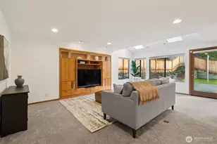 19714 41st Ave NE, Lake Forest Park, WA 98155 - Photo 21