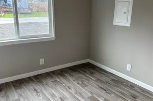 1323 S McDonald St, Port Angeles, WA 98363 - Photo 7