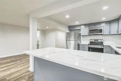 201 S 60th Street, Tacoma, WA 98408 - Photo 11