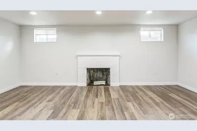 201 S 60th Street, Tacoma, WA 98408 - Photo 5