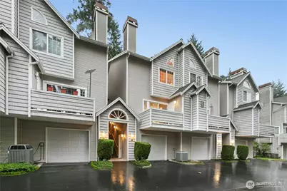 601 12th Avenue NW #E4, Issaquah, WA 98027 - Photo 1