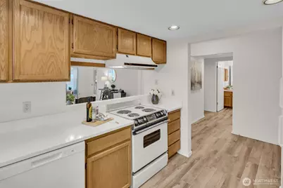 3941 226th Place SE #211, Issaquah, WA 98029 - Photo 15