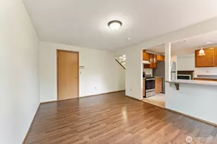 2727 Highline Pl NE, Tacoma, WA 98422 - Photo 3