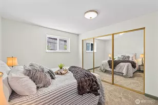 1020 S 230th St, Des Moines, WA 98198 - Photo 3