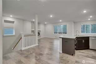 7813 E 208th Ave, Bonney Lake, WA 98391 - Photo 3